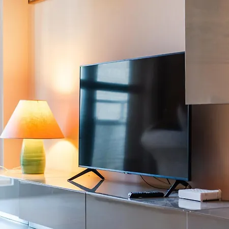 Marina Mirage By Pikhost *