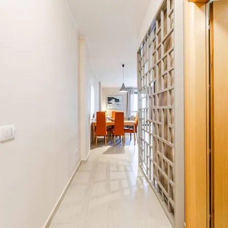 Marina Mirage By Pikhost Apartament