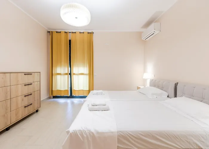 Marina Mirage By Pikhost 公寓 Vlorë